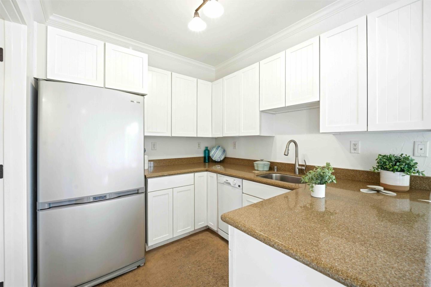 Detail Gallery Image 39 of 54 For 1680 E Main Ave, Morgan Hill,  CA 95037 - 5 Beds | 3 Baths