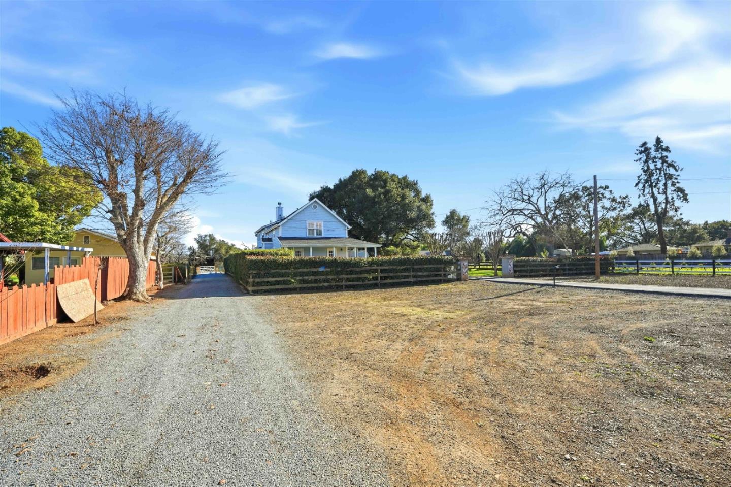 Detail Gallery Image 46 of 54 For 1680 E Main Ave, Morgan Hill,  CA 95037 - 5 Beds | 3 Baths