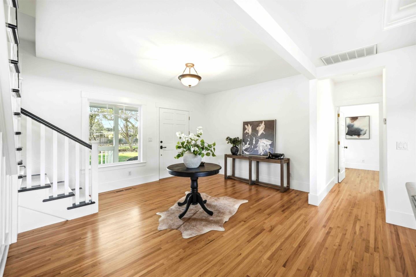 Detail Gallery Image 6 of 54 For 1680 E Main Ave, Morgan Hill,  CA 95037 - 5 Beds | 3 Baths