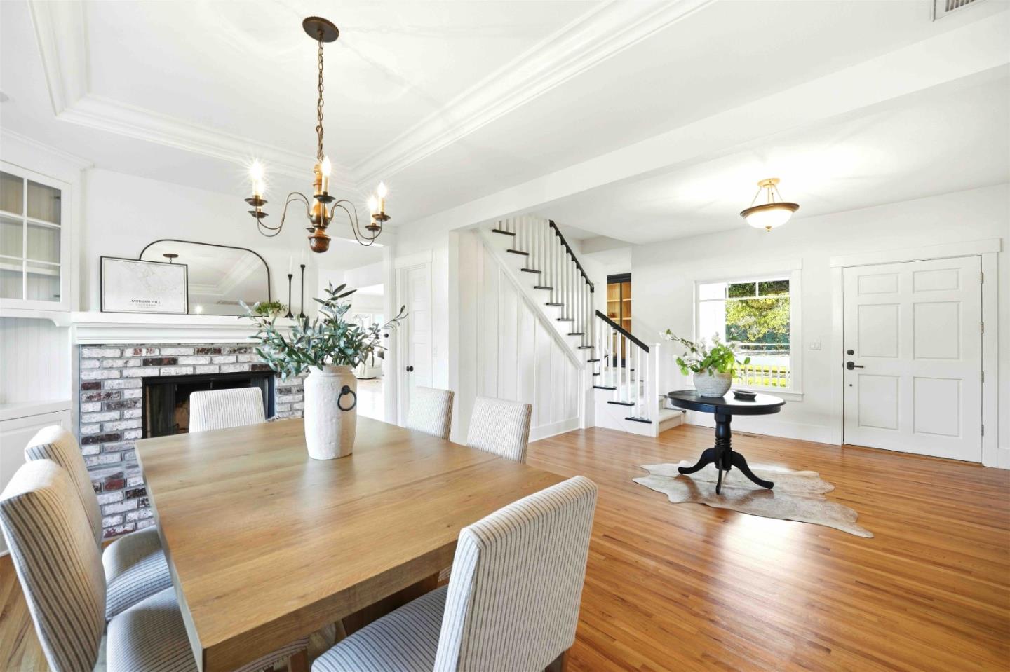 Detail Gallery Image 7 of 54 For 1680 E Main Ave, Morgan Hill,  CA 95037 - 5 Beds | 3 Baths