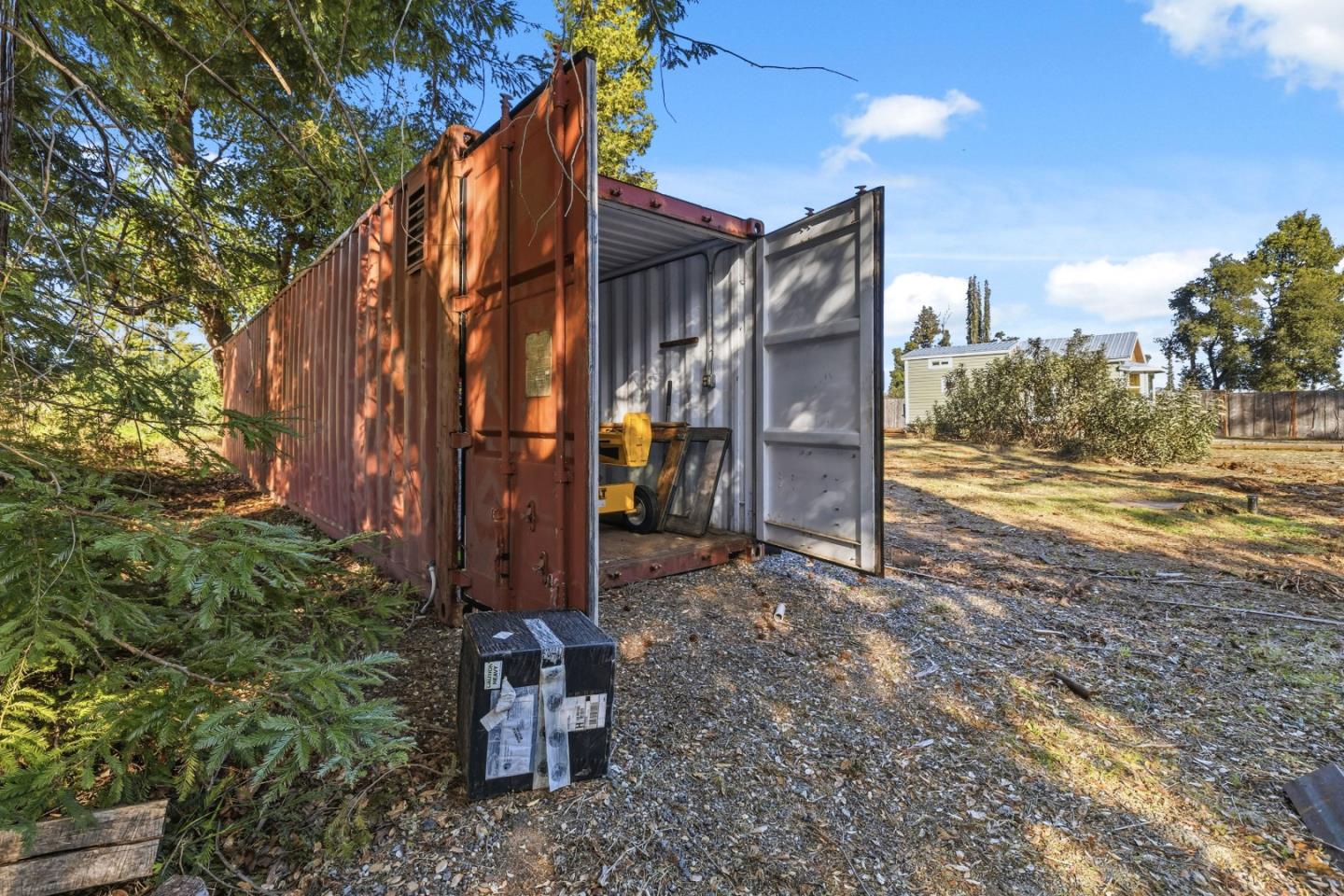 Detail Gallery Image 27 of 77 For 15 Braemoor Dr, Santa Cruz,  CA 95060 - – Beds | – Baths