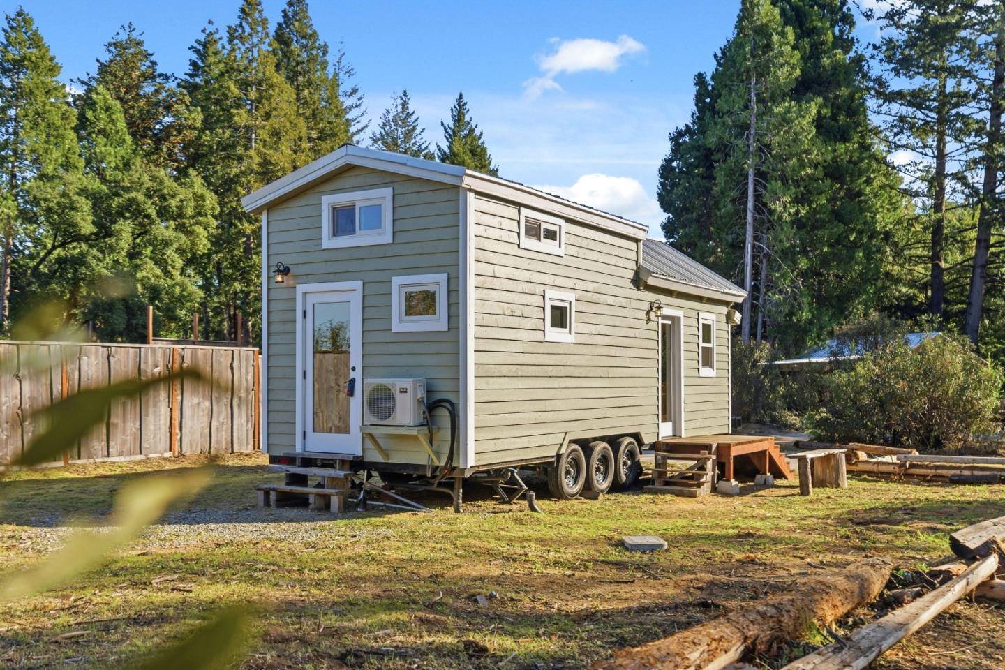 Detail Gallery Image 40 of 77 For 15 Braemoor Dr, Santa Cruz,  CA 95060 - – Beds | – Baths