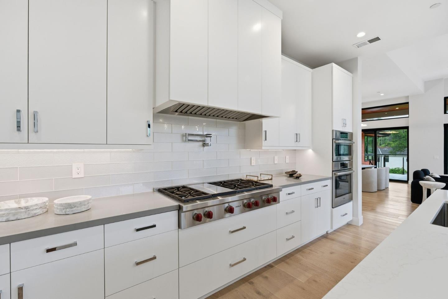 Detail Gallery Image 40 of 76 For 1669 Whitham Ave, Los Altos,  CA 94024 - 5 Beds | 5/1 Baths