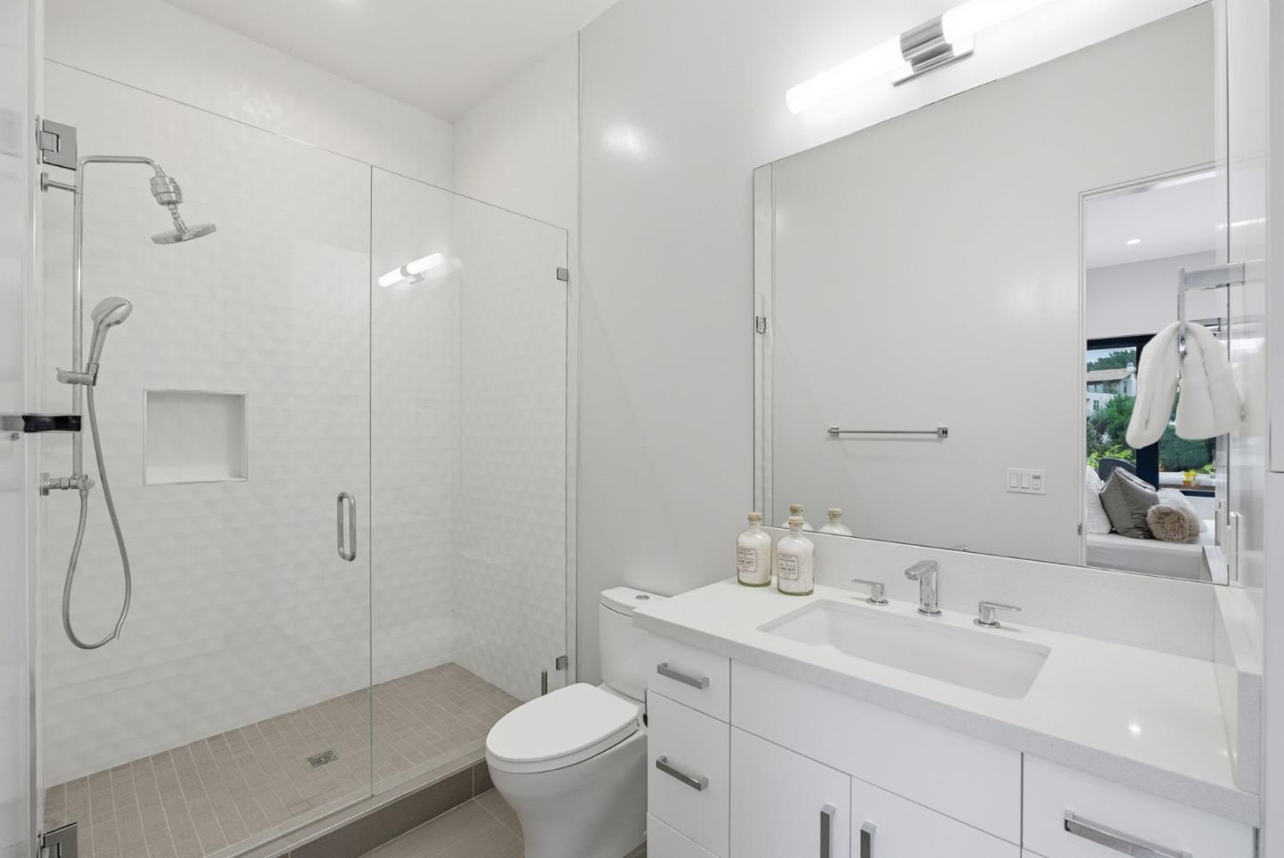 Detail Gallery Image 66 of 76 For 1669 Whitham Ave, Los Altos,  CA 94024 - 5 Beds | 5/1 Baths