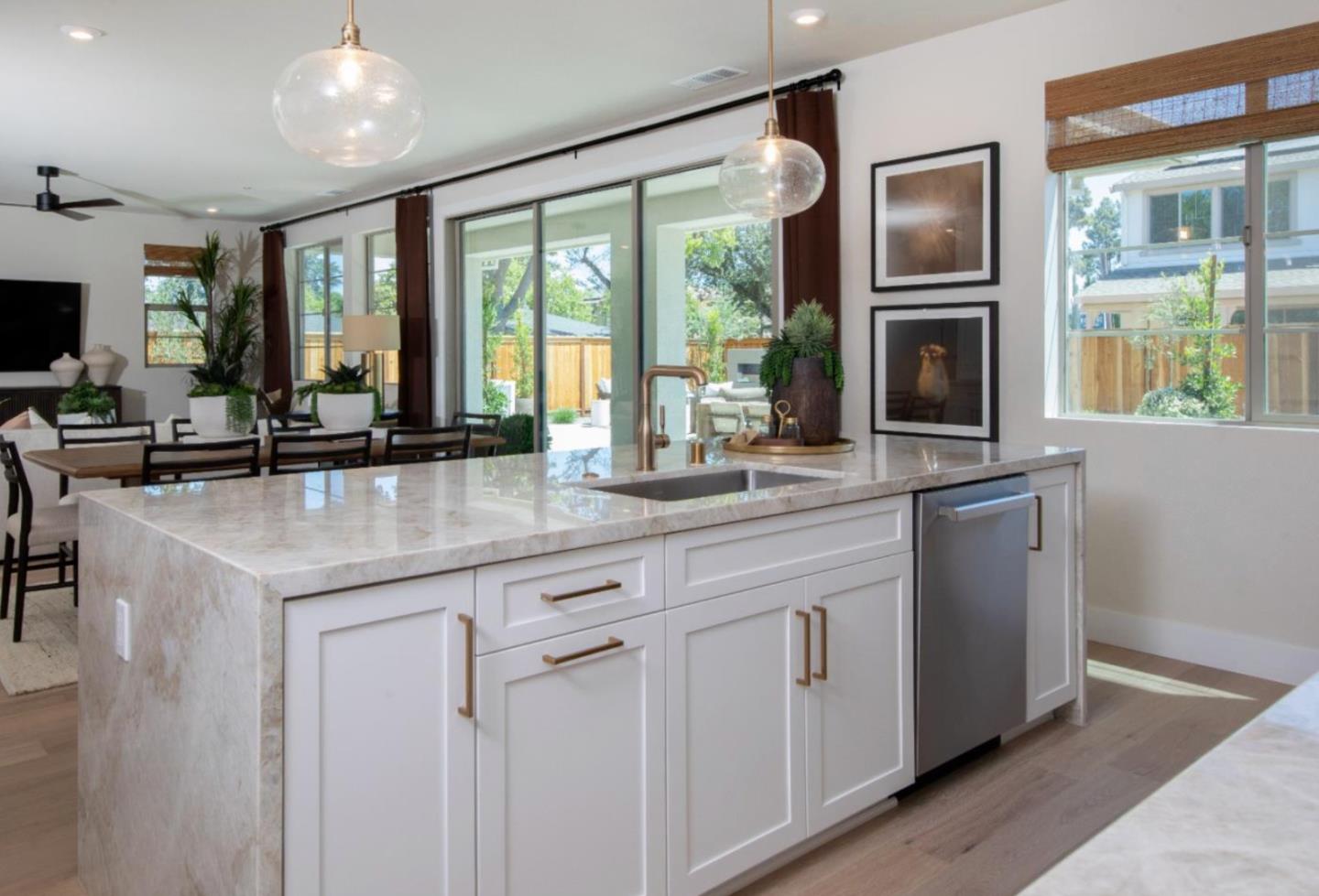 Detail Gallery Image 4 of 10 For 7360 Ailes Ct, Gilroy,  CA 95020 - 4 Beds | 3/1 Baths