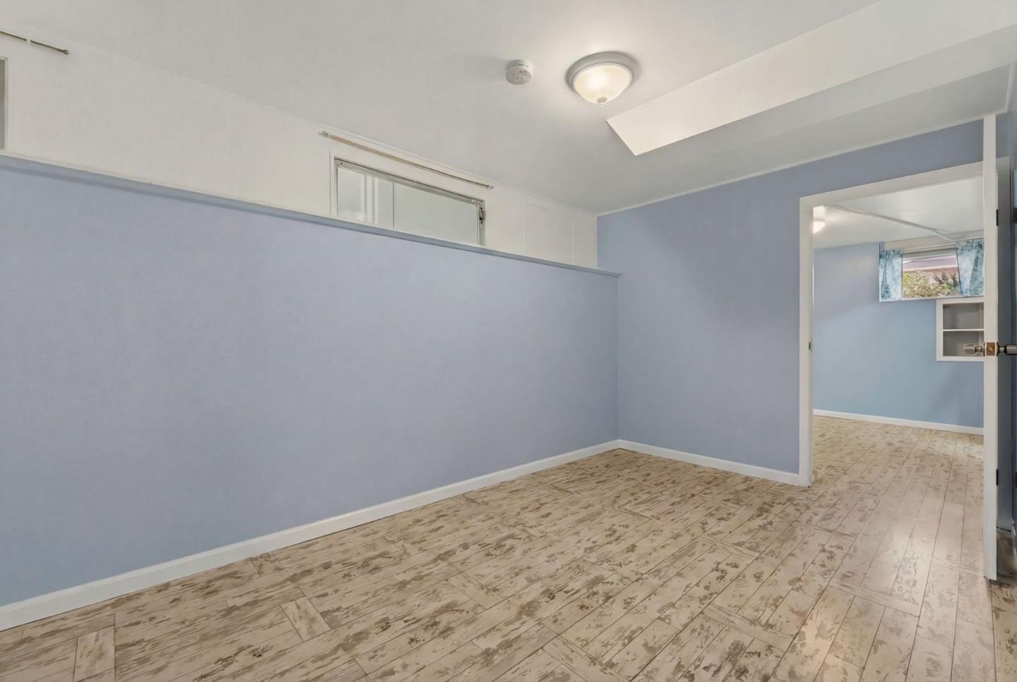 Detail Gallery Image 23 of 39 For 1516 Valdez Way, Pacifica,  CA 94044 - 3 Beds | 3 Baths