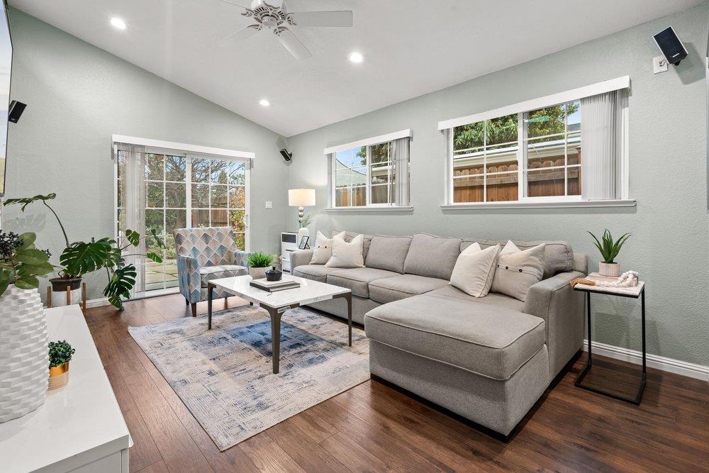 Detail Gallery Image 16 of 31 For 2040 Don Ct, Santa Clara,  CA 95050 - 3 Beds | 2 Baths