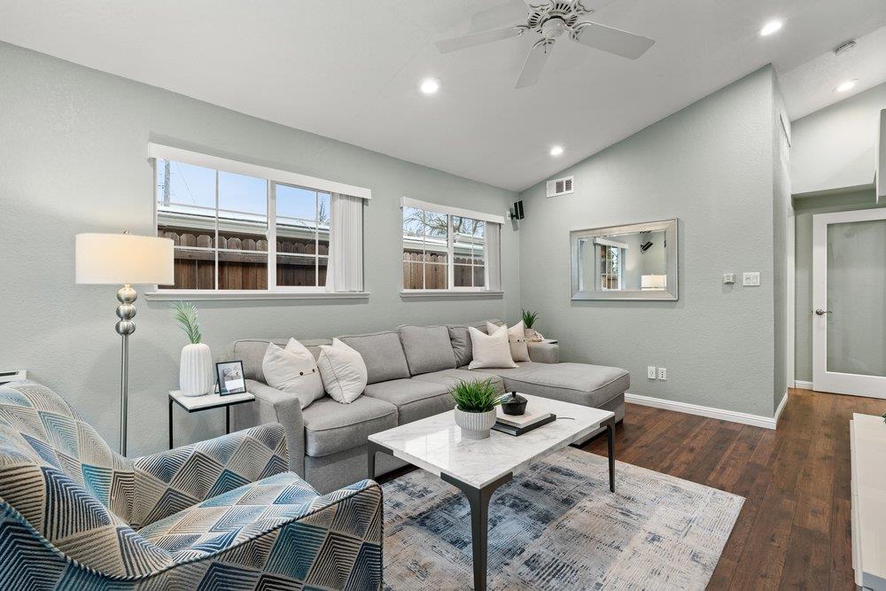 Detail Gallery Image 19 of 31 For 2040 Don Ct, Santa Clara,  CA 95050 - 3 Beds | 2 Baths