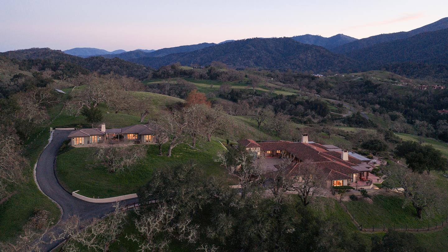 Detail Gallery Image 15 of 21 For 2 Touche Pass, Carmel,  CA 93923 - 8 Beds | 8/1 Baths