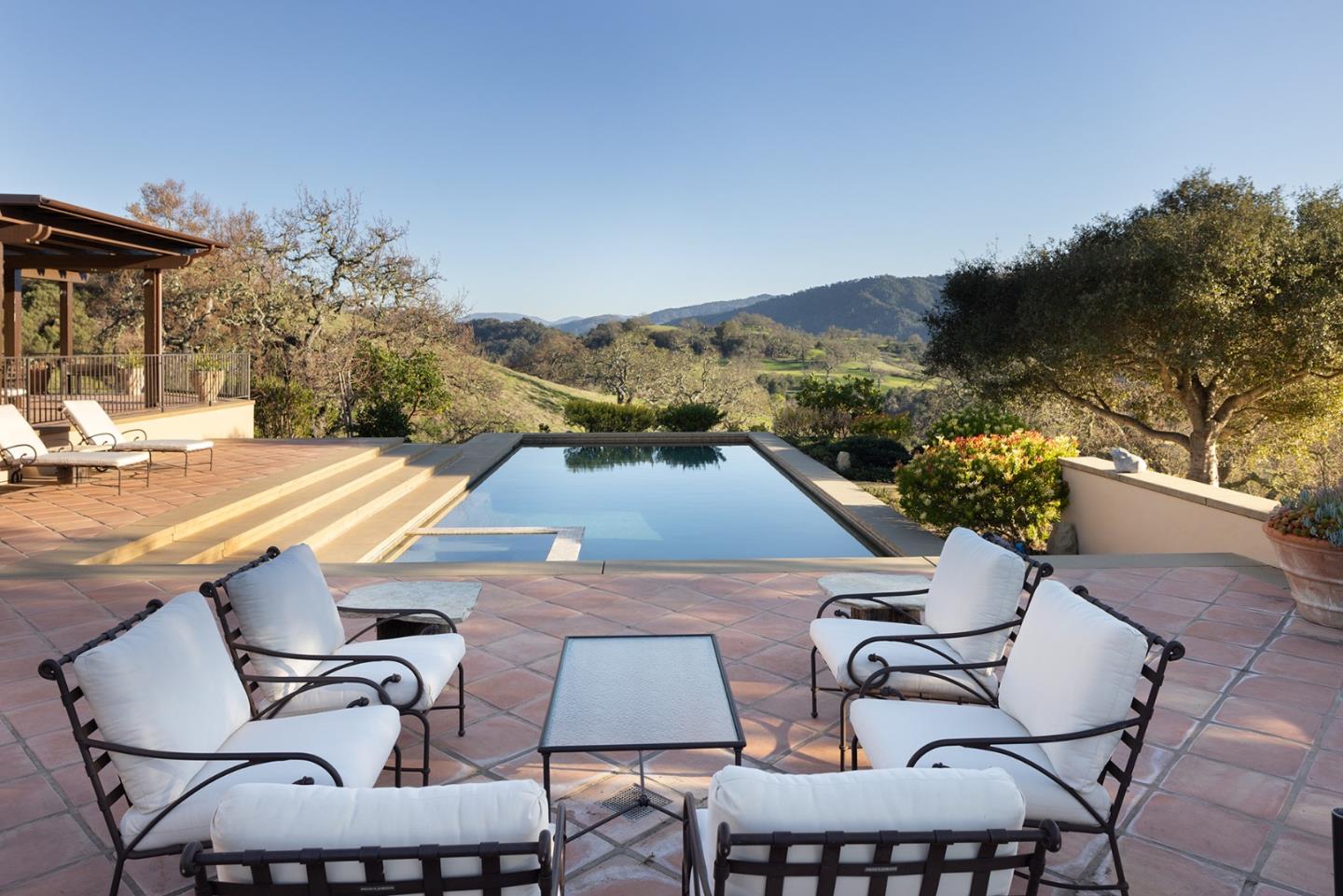 Detail Gallery Image 3 of 21 For 2 Touche Pass, Carmel,  CA 93923 - 8 Beds | 8/1 Baths