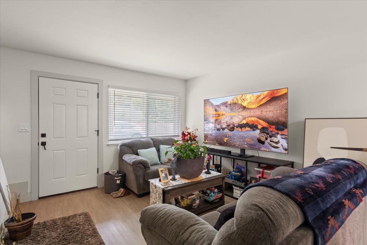 Detail Gallery Image 17 of 18 For 20324 Forest Ave, Castro Valley,  CA 94546 - – Beds | – Baths