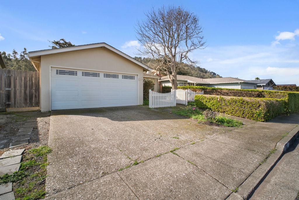 Detail Gallery Image 29 of 31 For 760 Noriega Way, Pacifica,  CA 94044 - 3 Beds | 1 Baths