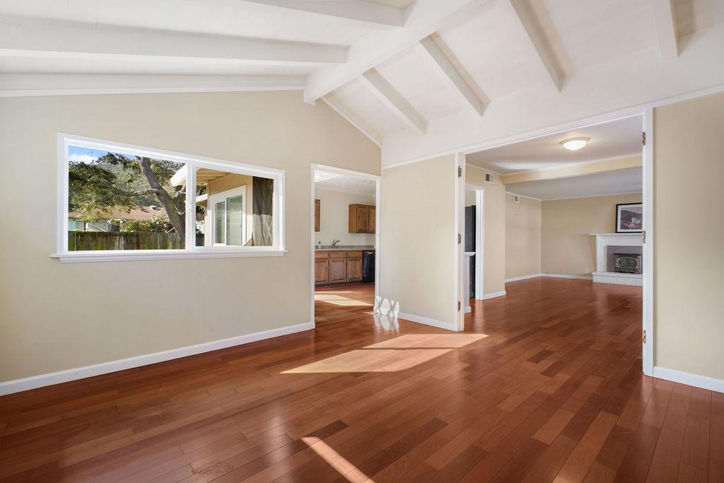 Detail Gallery Image 7 of 31 For 760 Noriega Way, Pacifica,  CA 94044 - 3 Beds | 1 Baths