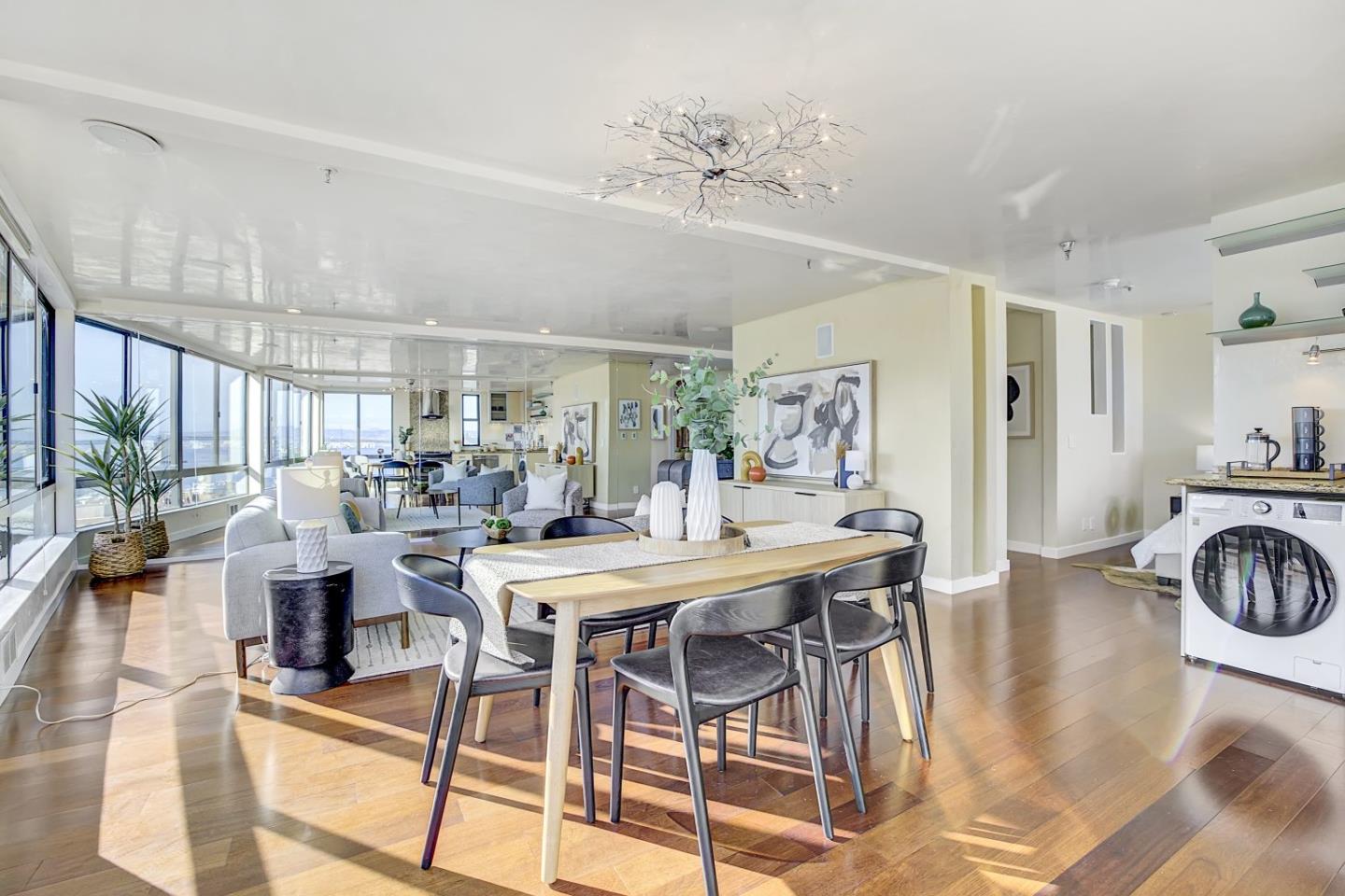 Detail Gallery Image 9 of 52 For 455 Vallejo St #403,  San Francisco,  CA 94133 - 1 Beds | 1 Baths