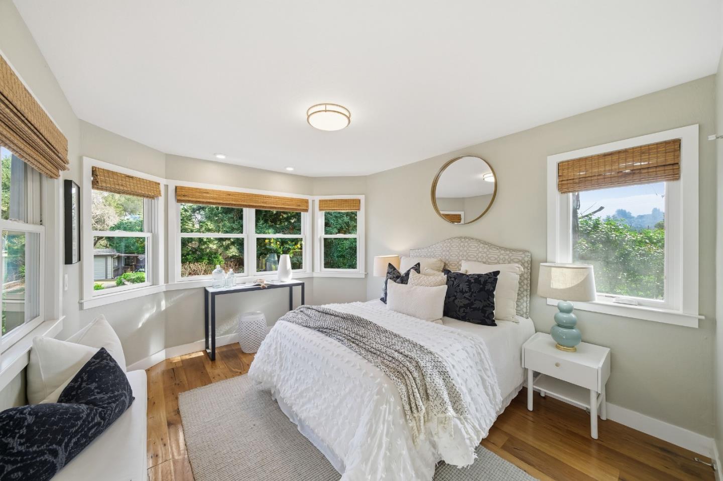 Detail Gallery Image 18 of 66 For 810 Glencrag Way, Woodside,  CA 94062 - 4 Beds | 4 Baths