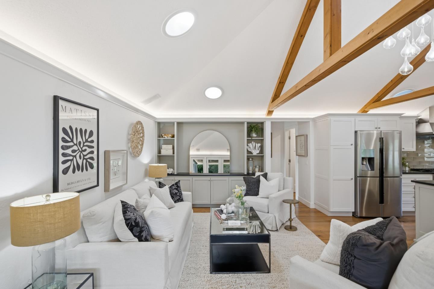 Detail Gallery Image 8 of 66 For 810 Glencrag Way, Woodside,  CA 94062 - 4 Beds | 4 Baths