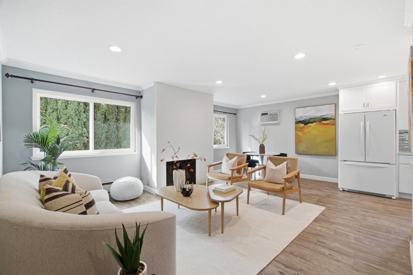 Detail Gallery Image 2 of 46 For 848 Apricot Ave #B,  Campbell,  CA 95008 - 1 Beds | 1 Baths