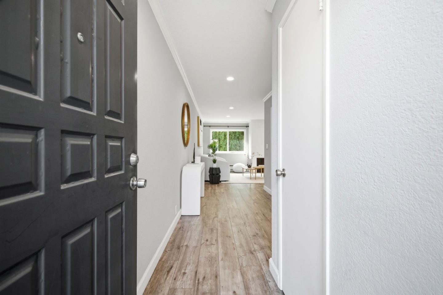 Detail Gallery Image 33 of 46 For 848 Apricot Ave #B,  Campbell,  CA 95008 - 1 Beds | 1 Baths