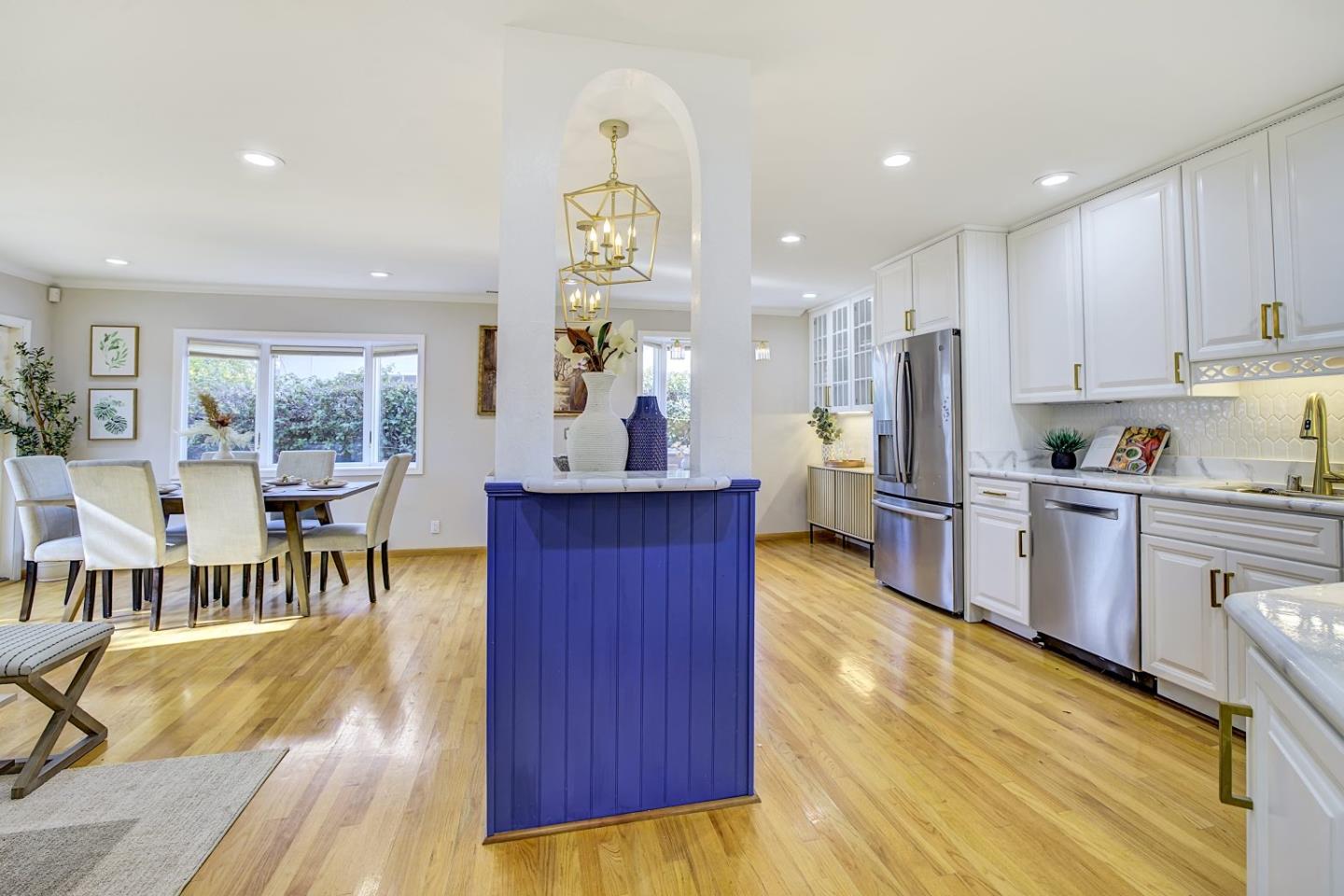 Detail Gallery Image 14 of 55 For 4628 Strawberry Park Dr, San Jose,  CA 95129 - 3 Beds | 2 Baths