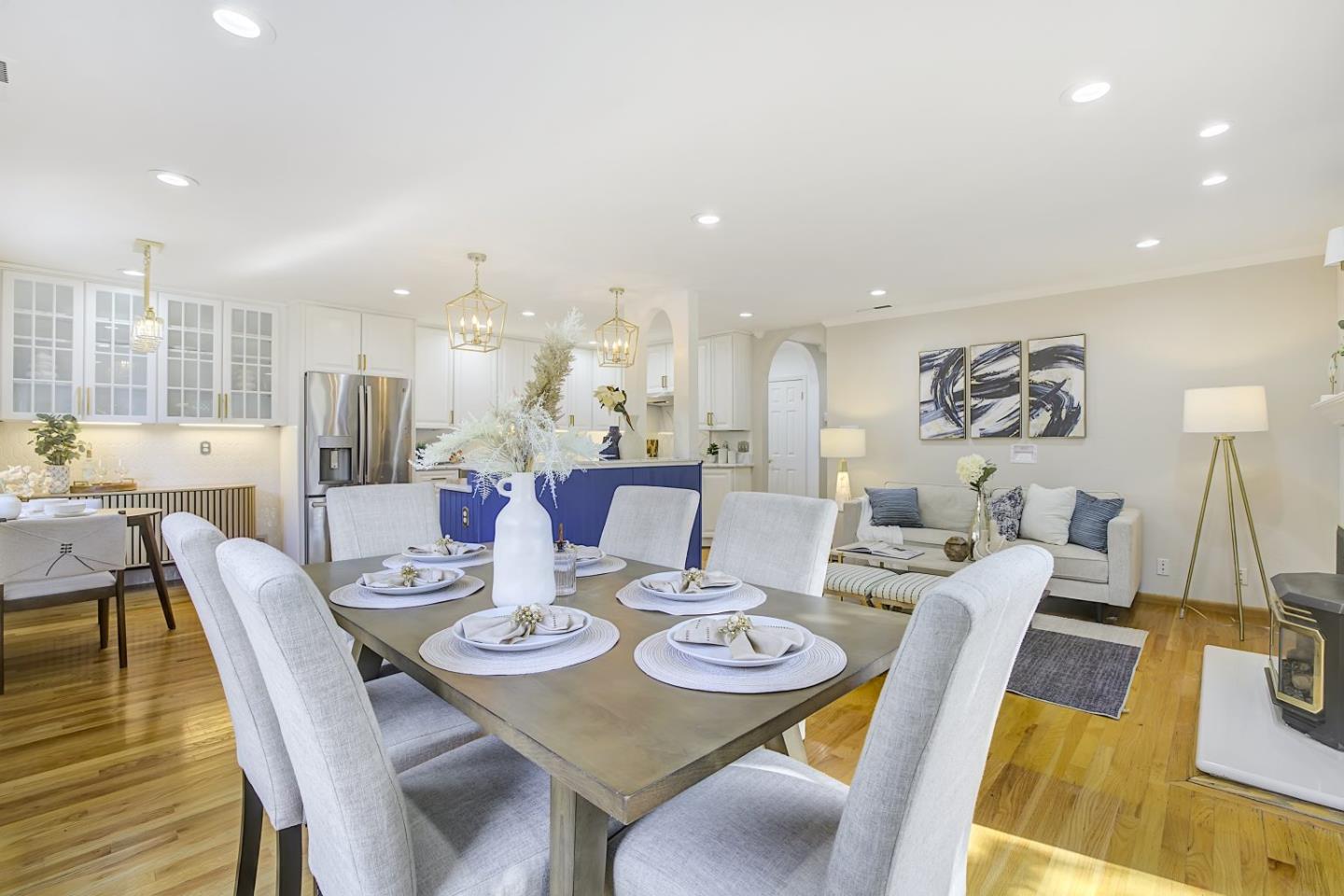 Detail Gallery Image 16 of 55 For 4628 Strawberry Park Dr, San Jose,  CA 95129 - 3 Beds | 2 Baths