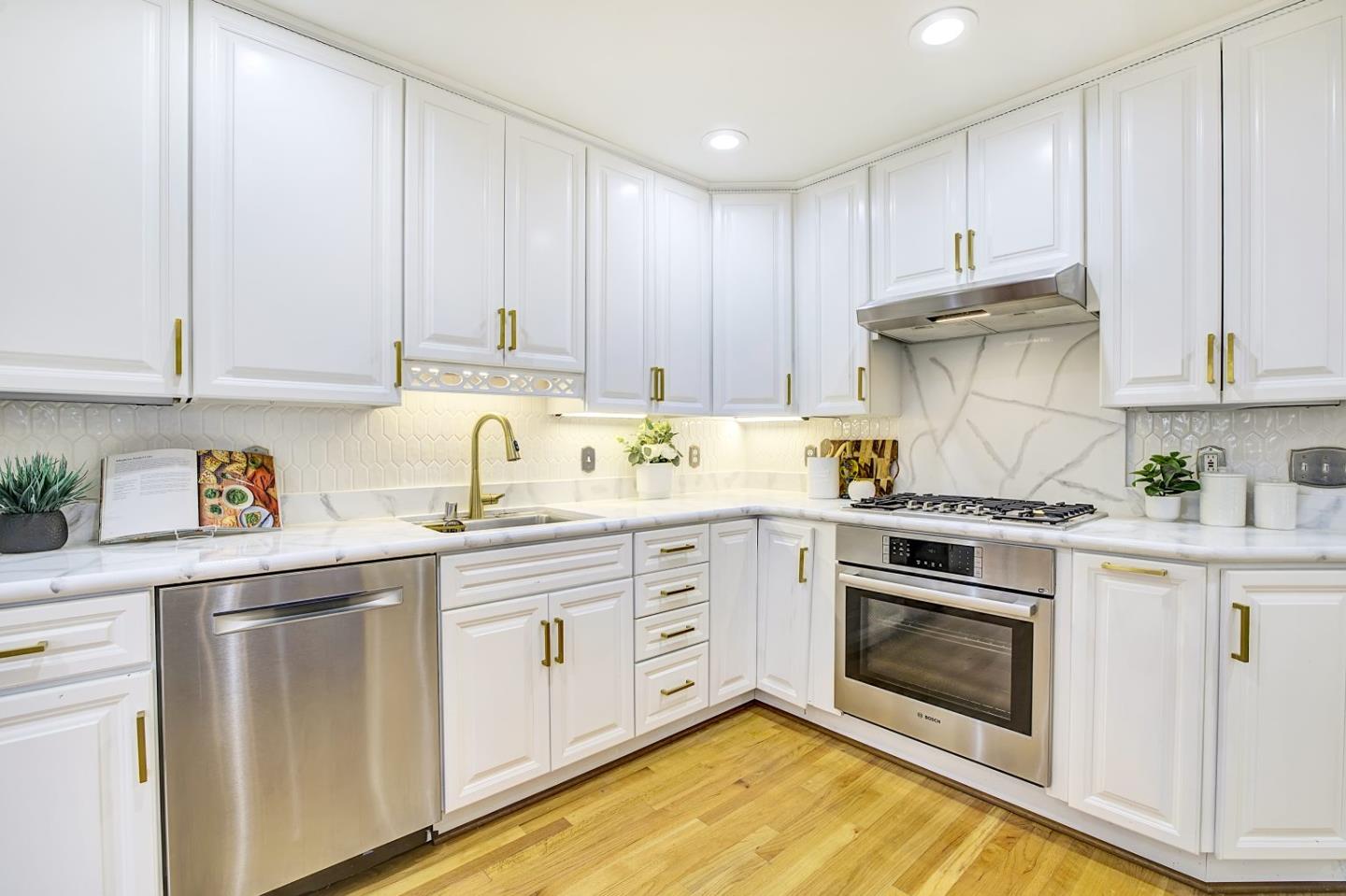 Detail Gallery Image 24 of 55 For 4628 Strawberry Park Dr, San Jose,  CA 95129 - 3 Beds | 2 Baths