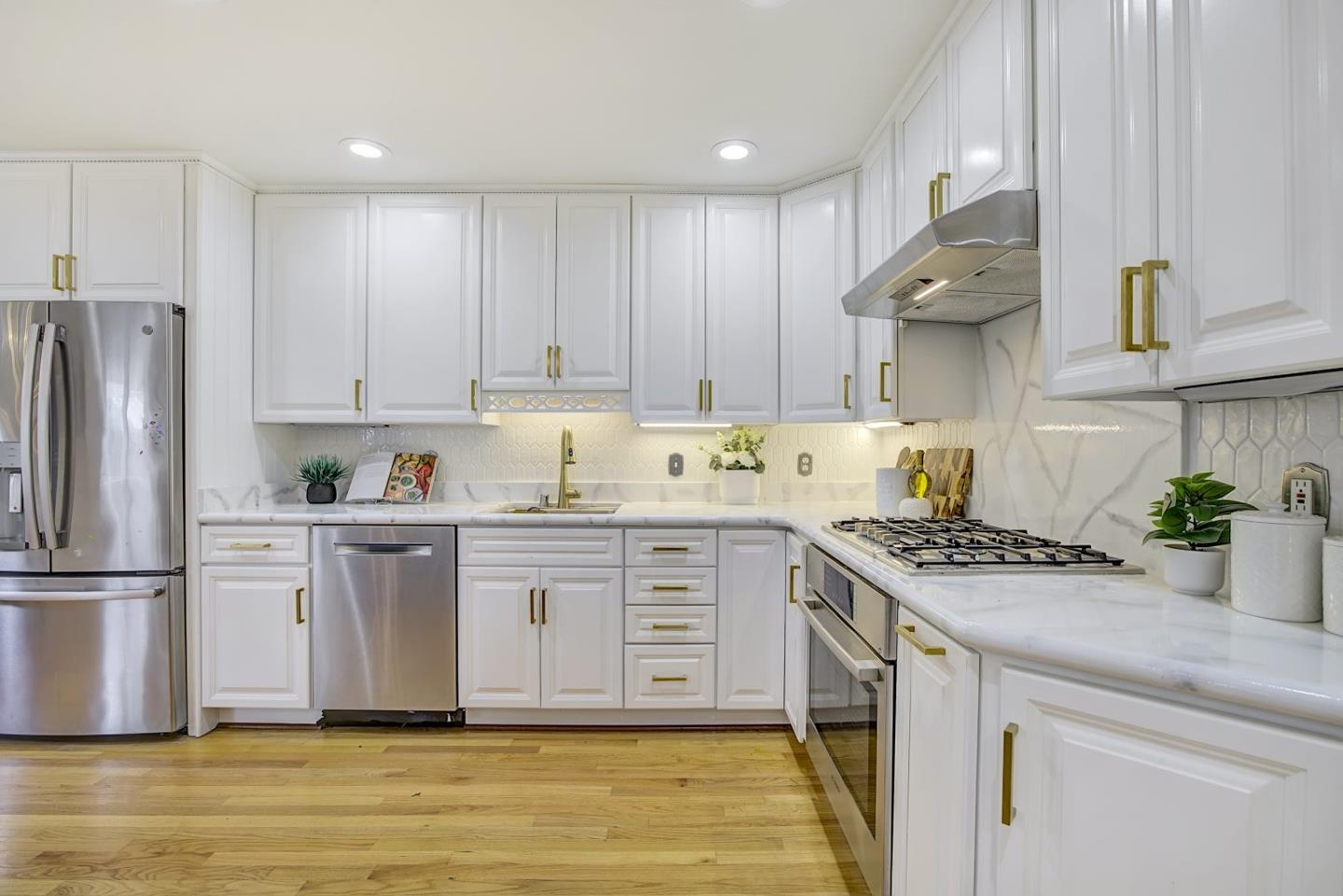 Detail Gallery Image 26 of 55 For 4628 Strawberry Park Dr, San Jose,  CA 95129 - 3 Beds | 2 Baths