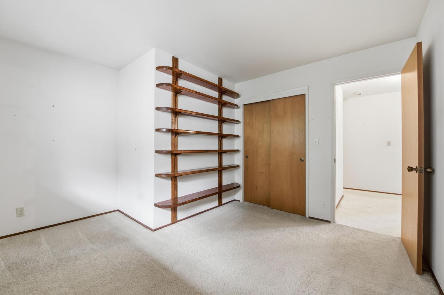 Detail Gallery Image 34 of 75 For 831 University Dr, Menlo Park,  CA 94025 - – Beds | – Baths