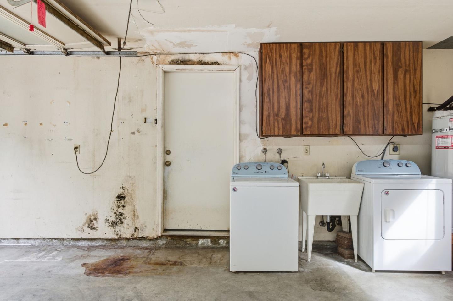 Detail Gallery Image 73 of 75 For 831 University Dr, Menlo Park,  CA 94025 - – Beds | – Baths