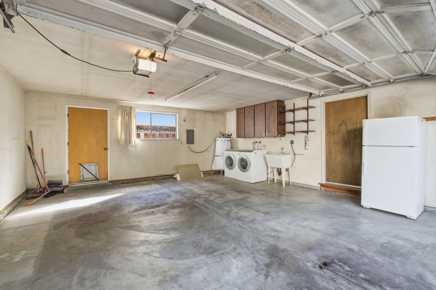 Detail Gallery Image 74 of 75 For 831 University Dr, Menlo Park,  CA 94025 - – Beds | – Baths