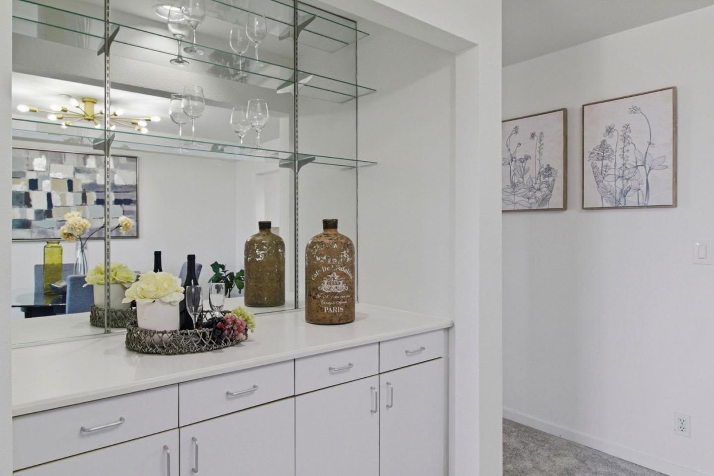 Detail Gallery Image 15 of 35 For 1500 Sherman Ave 3a,  Burlingame,  CA 94010 - 2 Beds | 2 Baths