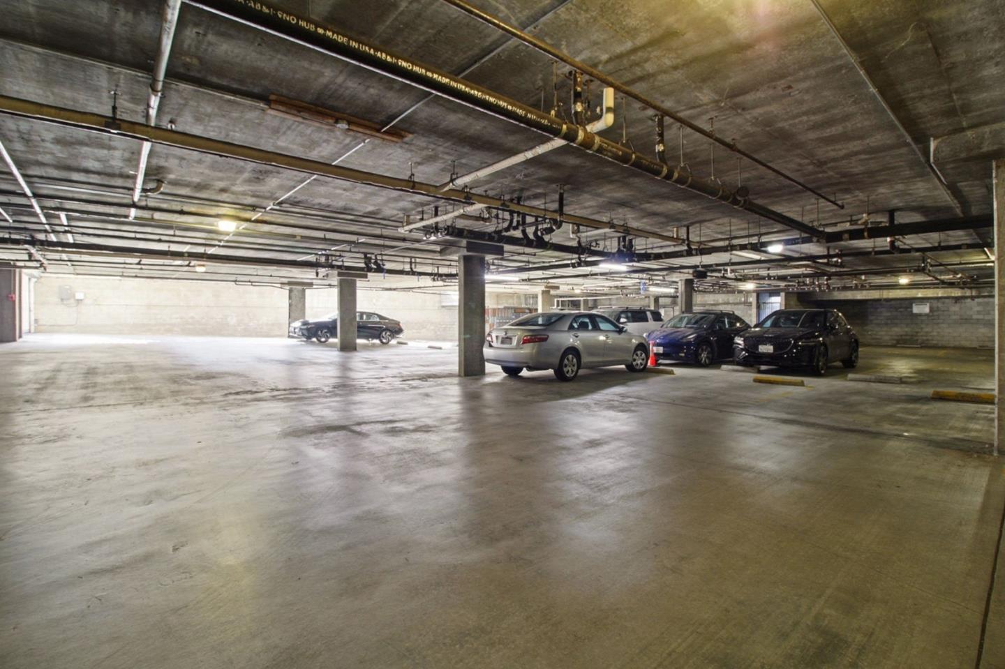 Detail Gallery Image 31 of 35 For 1500 Sherman Ave 3a,  Burlingame,  CA 94010 - 2 Beds | 2 Baths