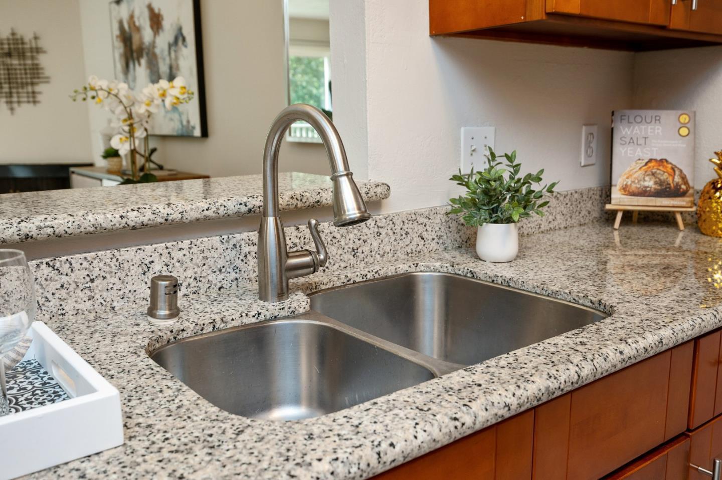 Detail Gallery Image 18 of 33 For 359 Half Moon Ln #113,  Daly City,  CA 94015 - 1 Beds | 1 Baths