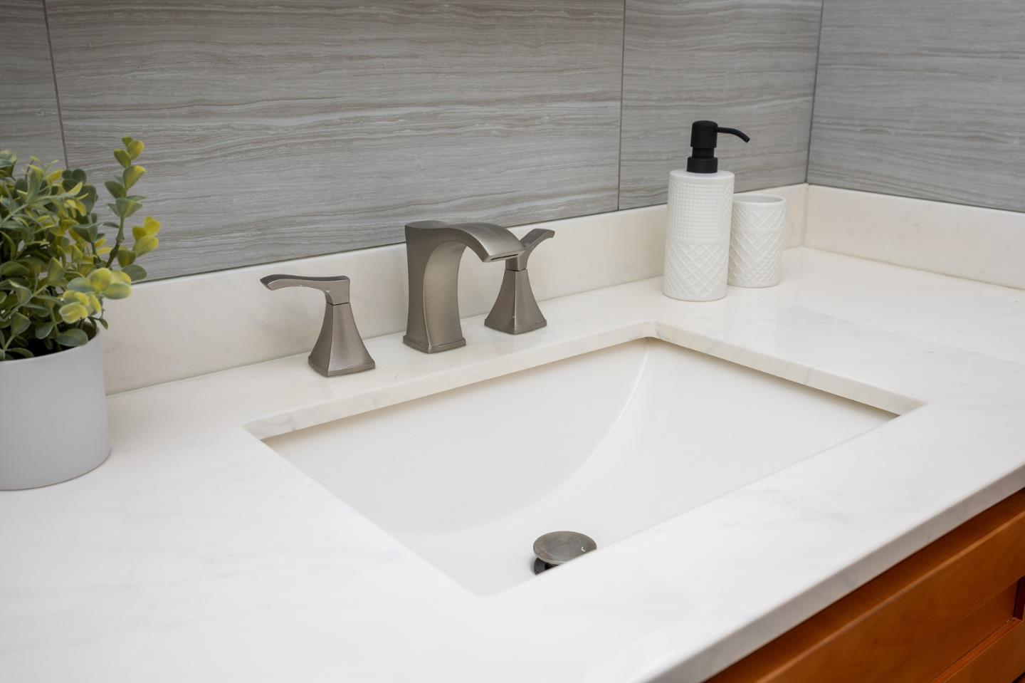 Detail Gallery Image 25 of 33 For 359 Half Moon Ln #113,  Daly City,  CA 94015 - 1 Beds | 1 Baths