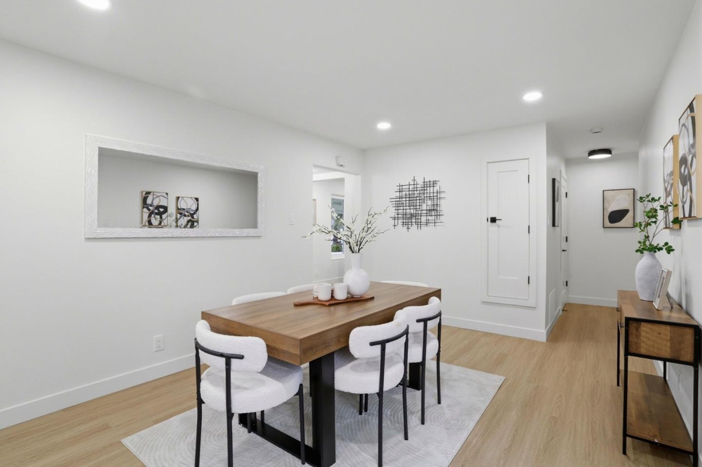 Detail Gallery Image 10 of 23 For 4923 Corbin Ave, San Jose,  CA 95118 - 3 Beds | 2 Baths