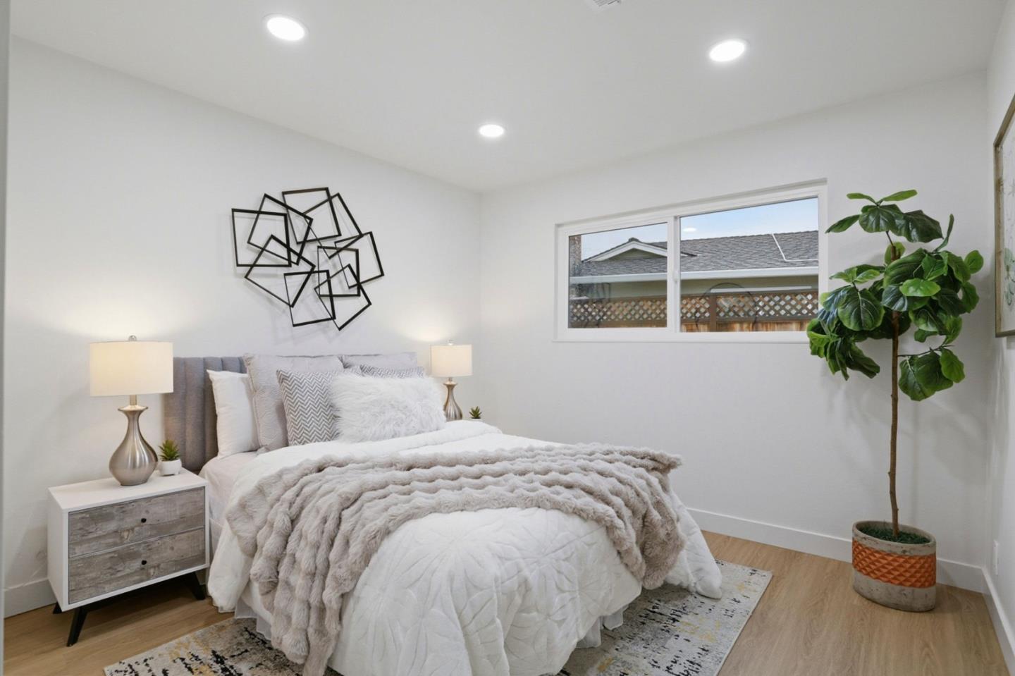Detail Gallery Image 11 of 23 For 4923 Corbin Ave, San Jose,  CA 95118 - 3 Beds | 2 Baths