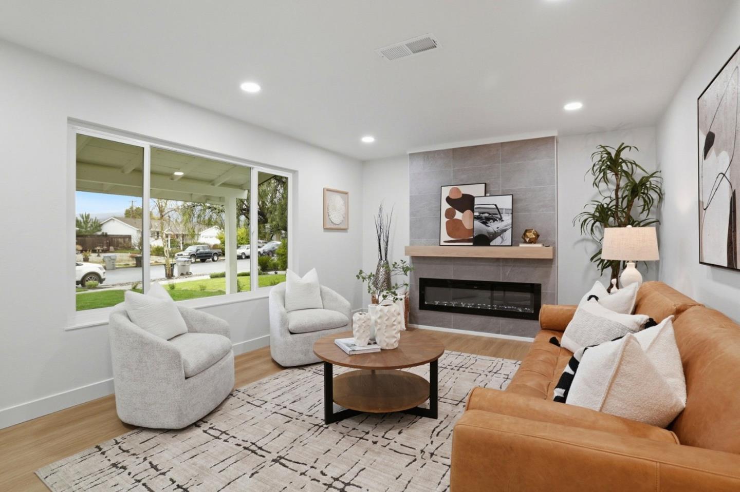 Detail Gallery Image 4 of 23 For 4923 Corbin Ave, San Jose,  CA 95118 - 3 Beds | 2 Baths