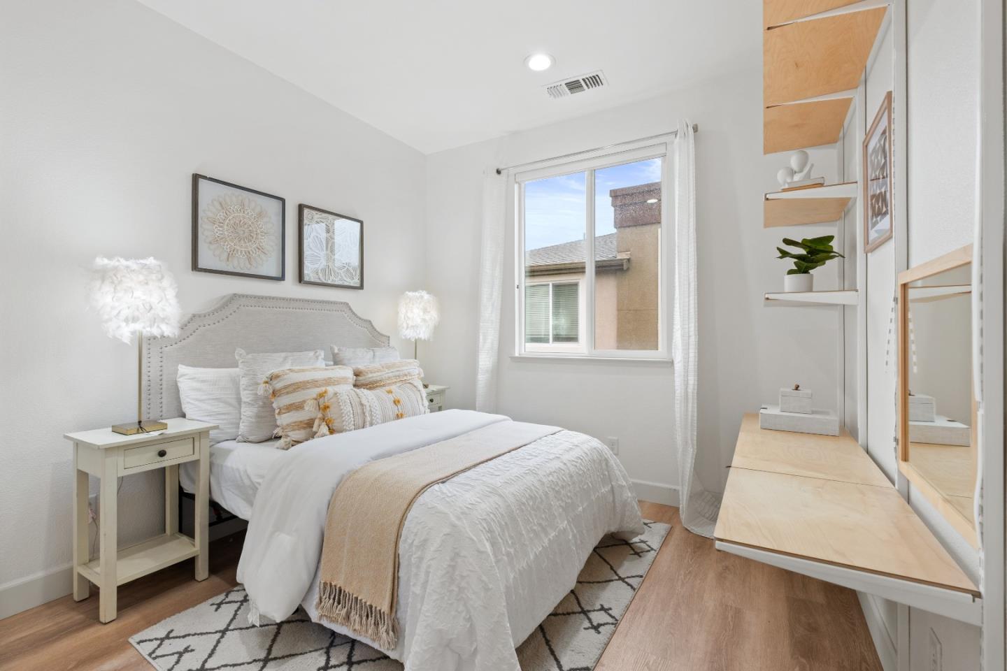 Detail Gallery Image 33 of 59 For 1356 Neleigh Pl, San Jose,  CA 95131 - 3 Beds | 2/1 Baths