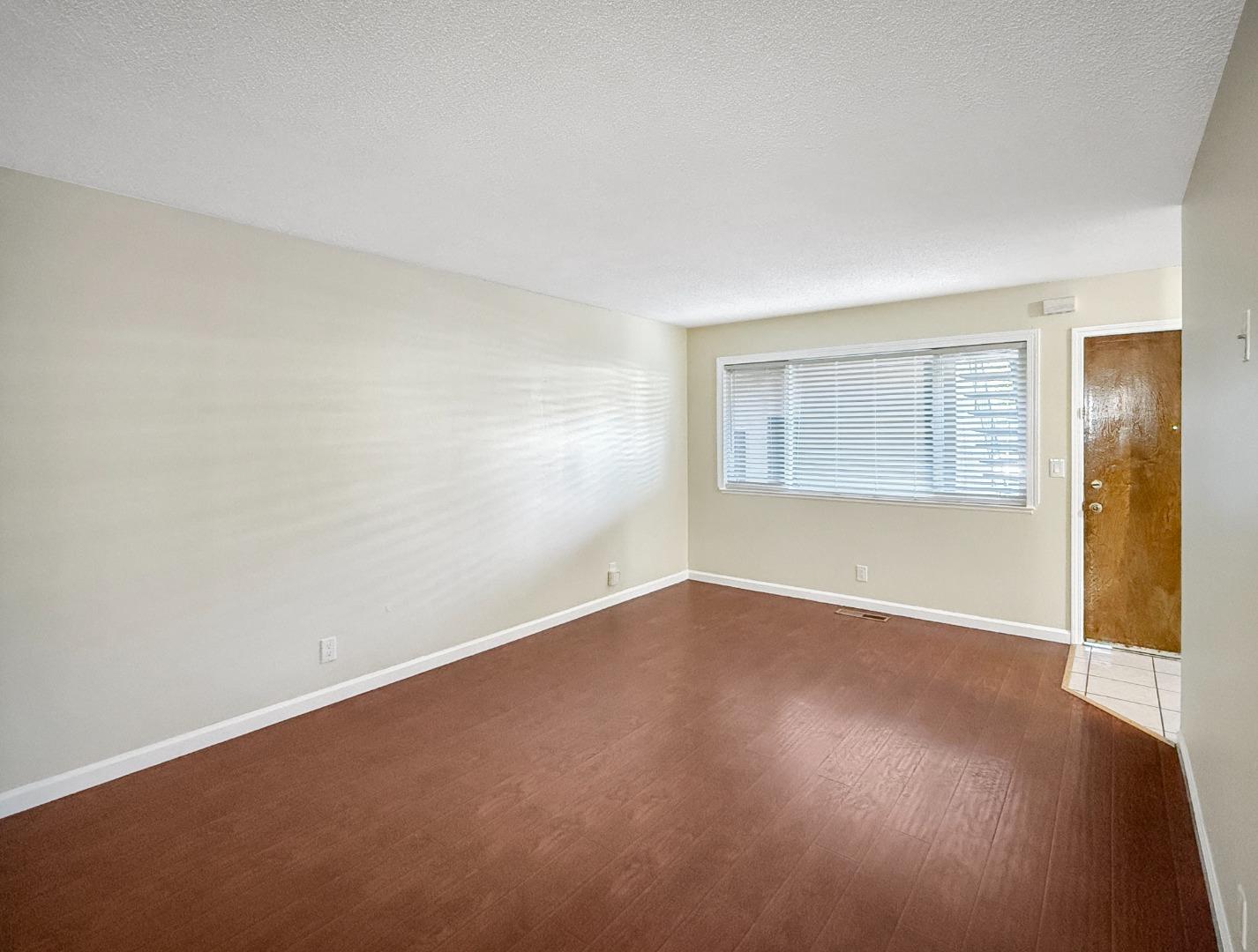 Detail Gallery Image 13 of 17 For 1890 Scott Blvd #UNIT 2,  Santa Clara,  CA 95050 - 2 Beds | 1 Baths