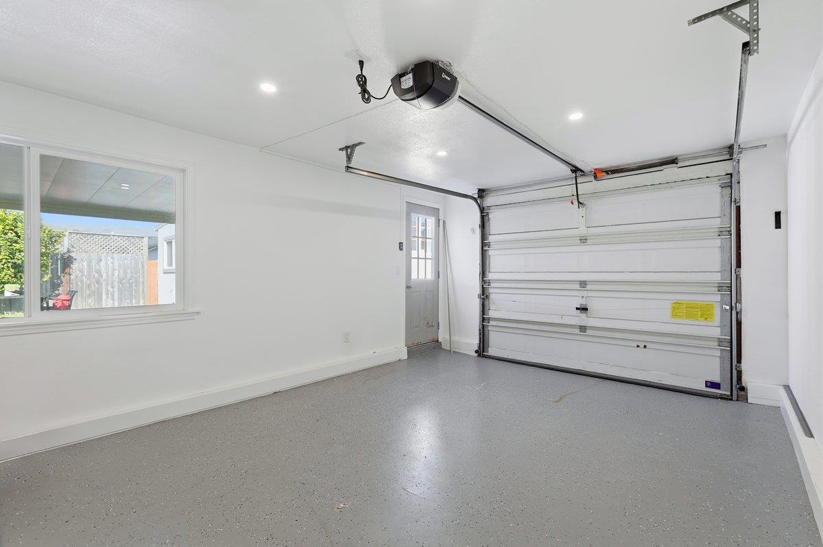 Detail Gallery Image 8 of 43 For 124 Cherry Ave, South San Francisco,  CA 94080 - 4 Beds | 2 Baths