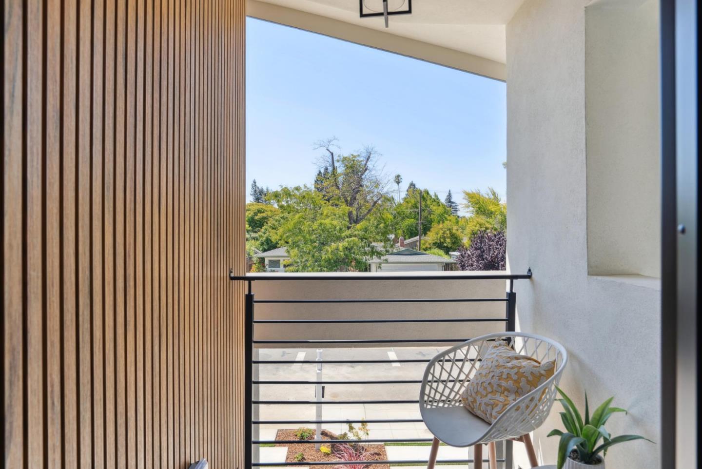 Detail Gallery Image 26 of 65 For 1599 Bonita Ave, Mountain View,  CA 94040 - 4 Beds | 3/1 Baths