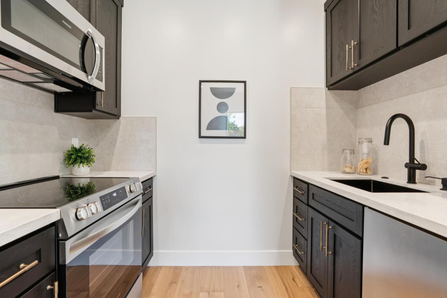 Detail Gallery Image 48 of 65 For 1599 Bonita Ave, Mountain View,  CA 94040 - 4 Beds | 3/1 Baths