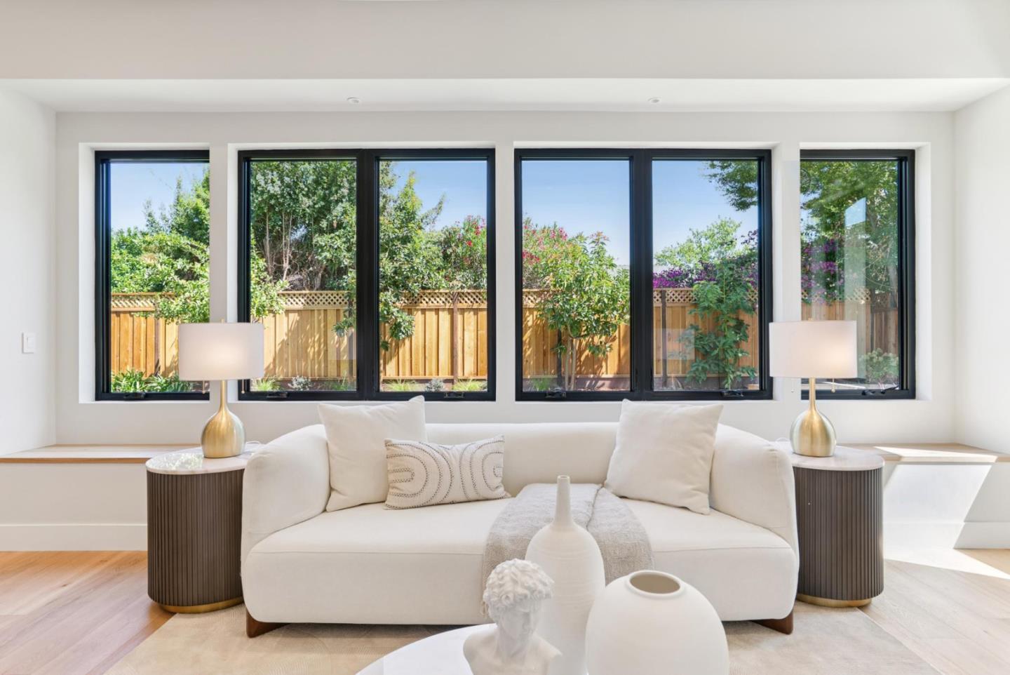 Detail Gallery Image 6 of 65 For 1599 Bonita Ave, Mountain View,  CA 94040 - 4 Beds | 3/1 Baths