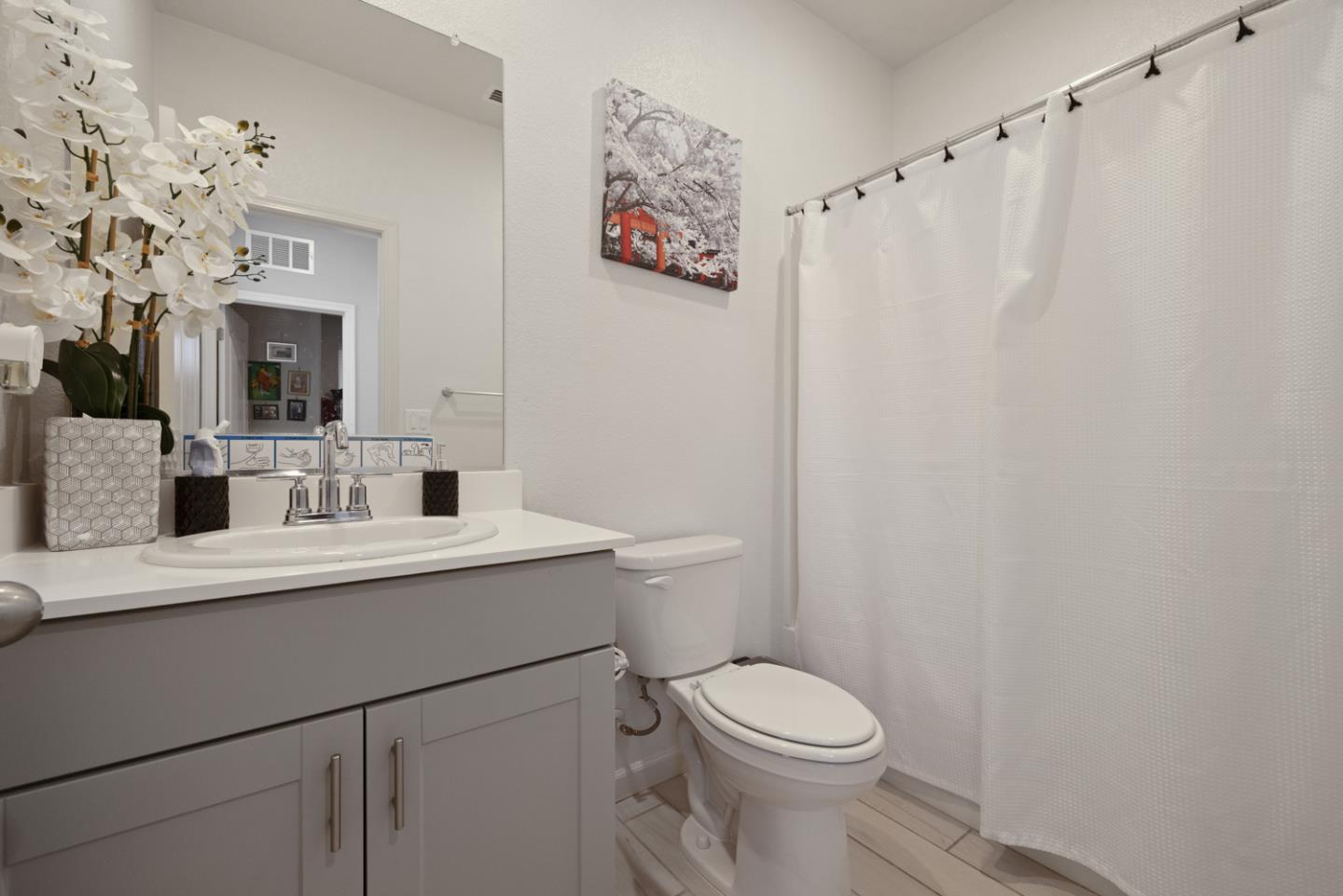 Detail Gallery Image 10 of 56 For 2075 Martin St, Los Banos,  CA 93635 - 5 Beds | 3 Baths