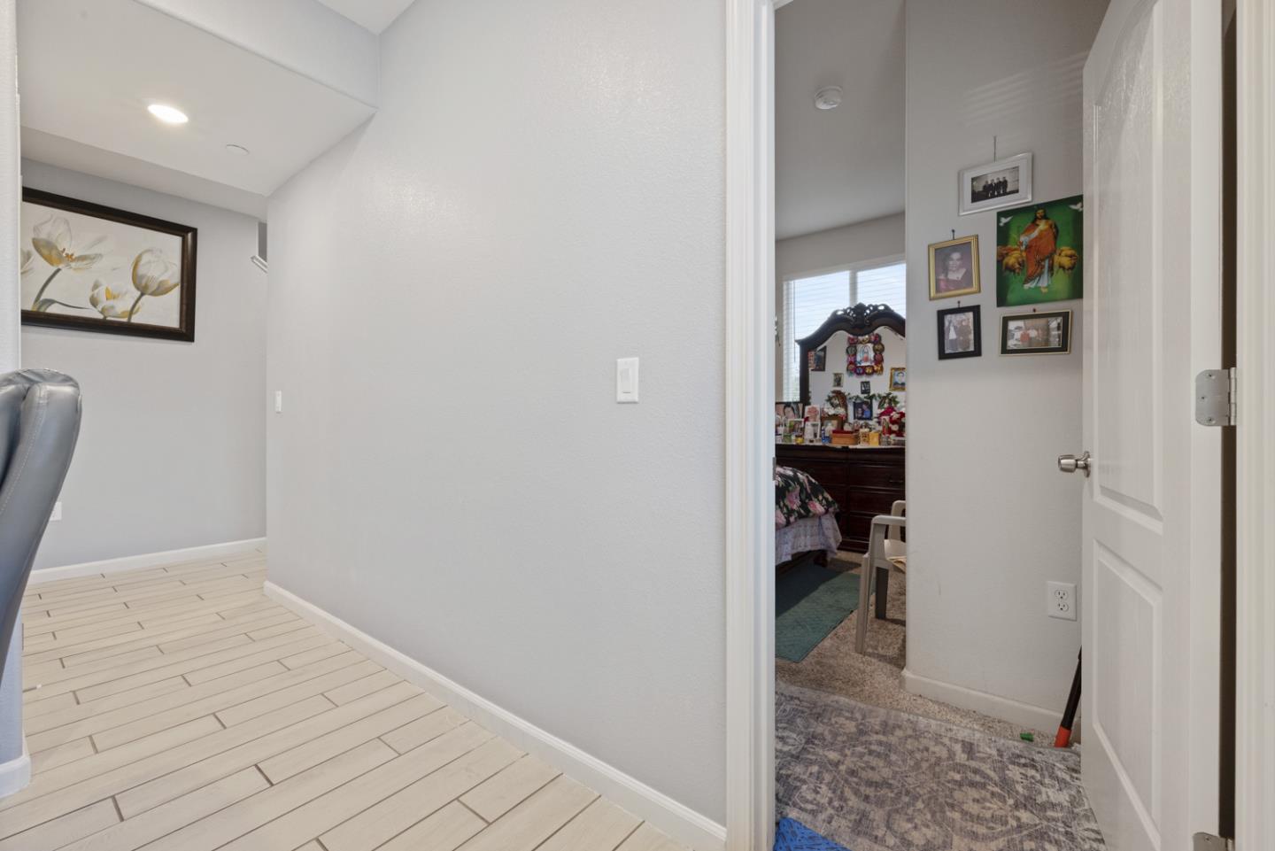 Detail Gallery Image 11 of 56 For 2075 Martin St, Los Banos,  CA 93635 - 5 Beds | 3 Baths