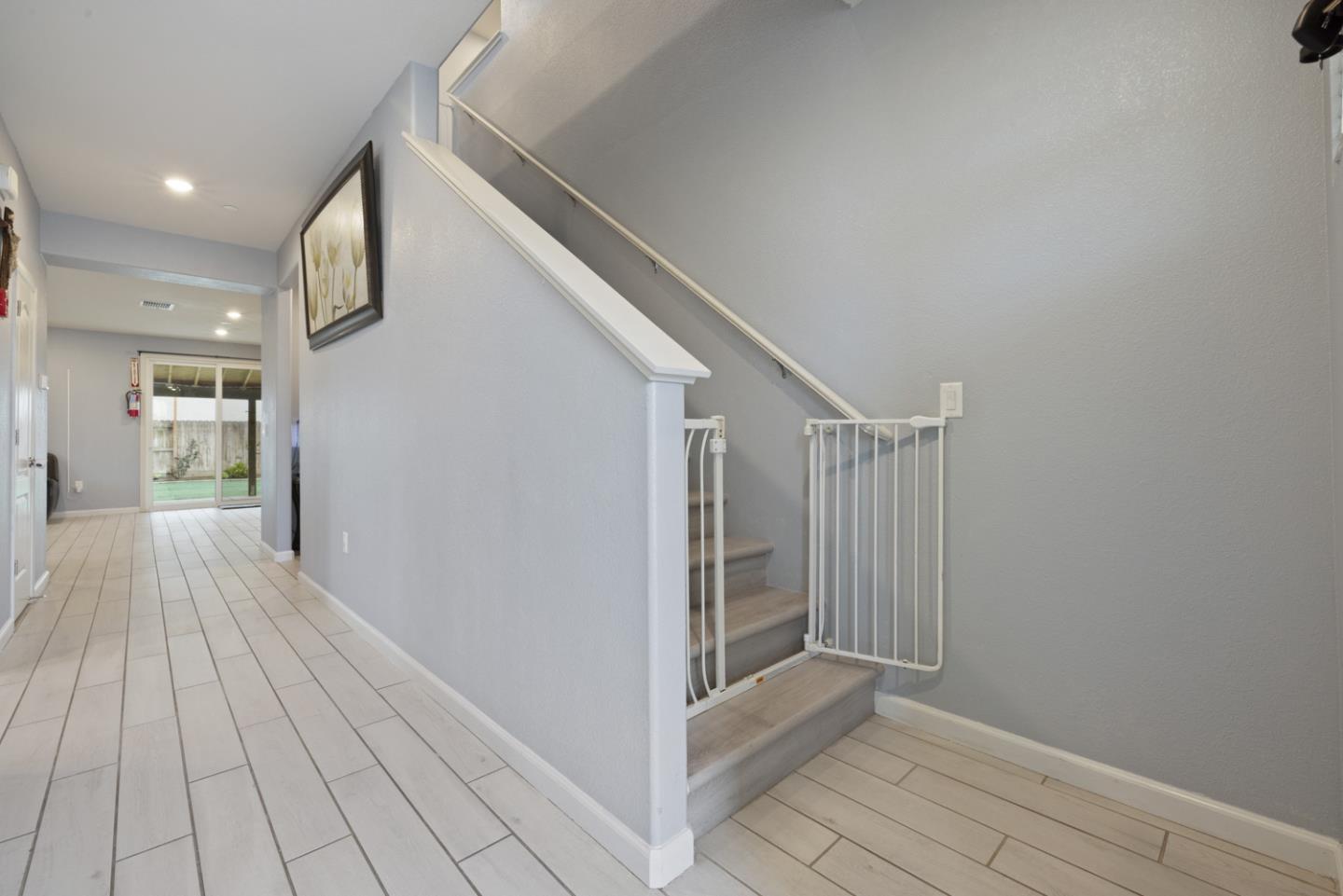 Detail Gallery Image 21 of 56 For 2075 Martin St, Los Banos,  CA 93635 - 5 Beds | 3 Baths