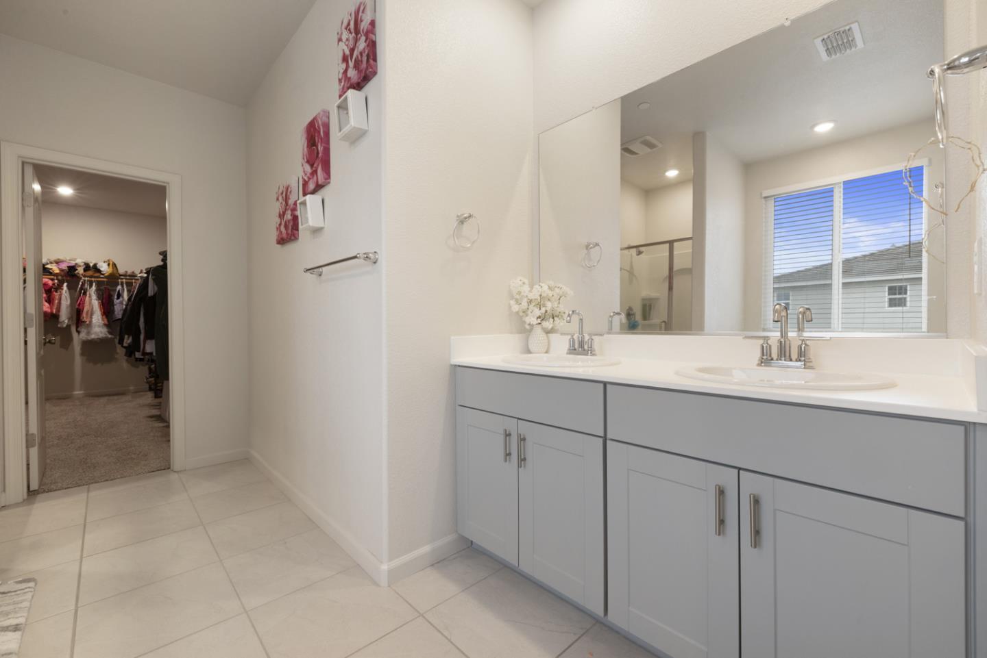 Detail Gallery Image 29 of 56 For 2075 Martin St, Los Banos,  CA 93635 - 5 Beds | 3 Baths