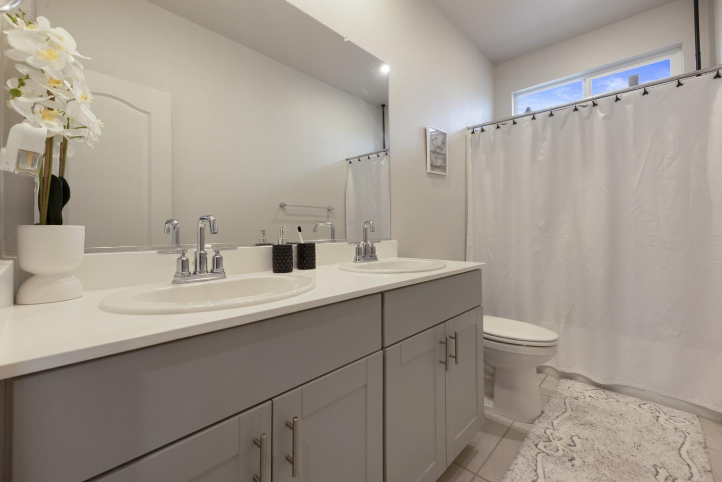 Detail Gallery Image 40 of 56 For 2075 Martin St, Los Banos,  CA 93635 - 5 Beds | 3 Baths