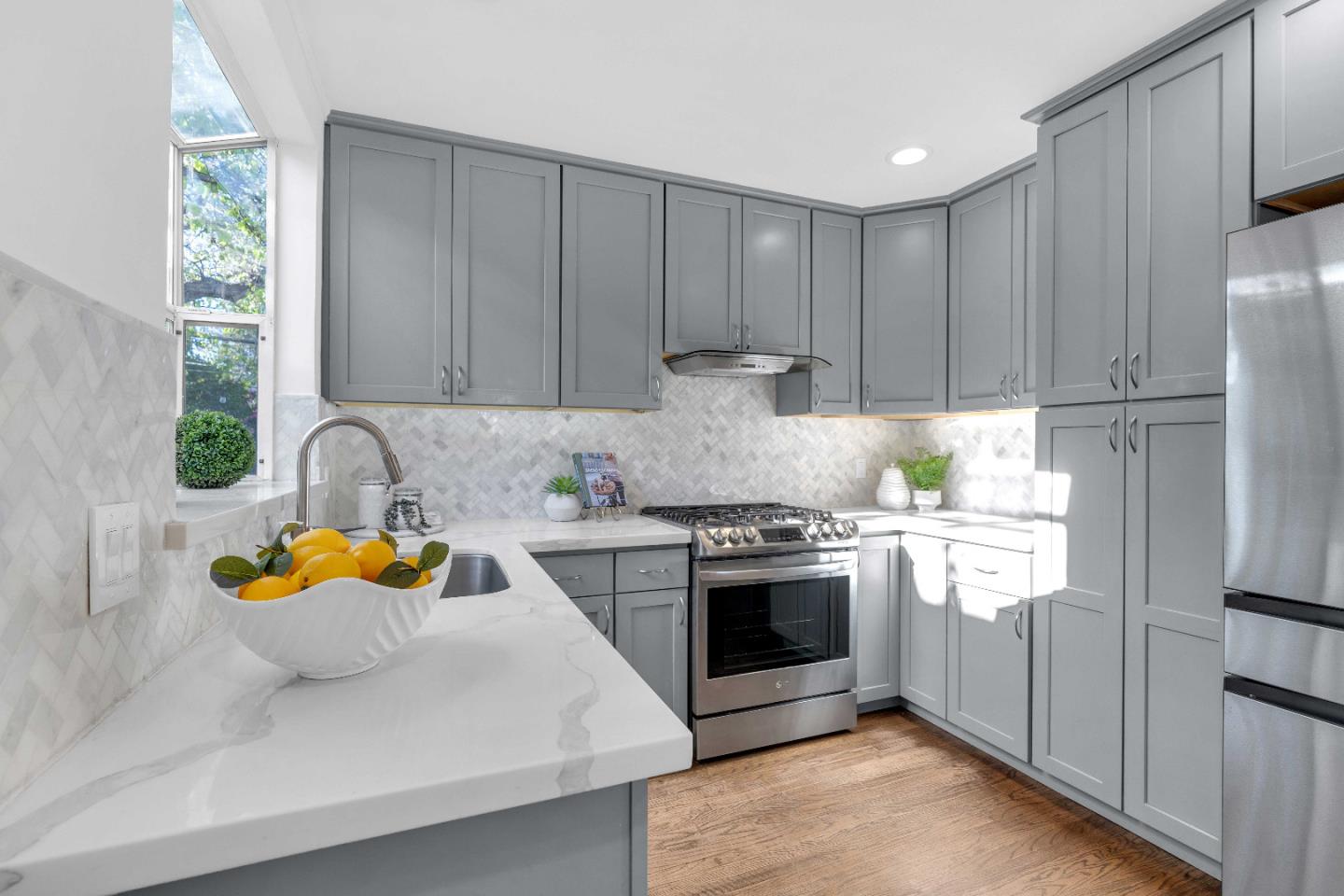 Detail Gallery Image 13 of 35 For 1222 Birch Ave, San Mateo,  CA 94402 - 3 Beds | 1 Baths