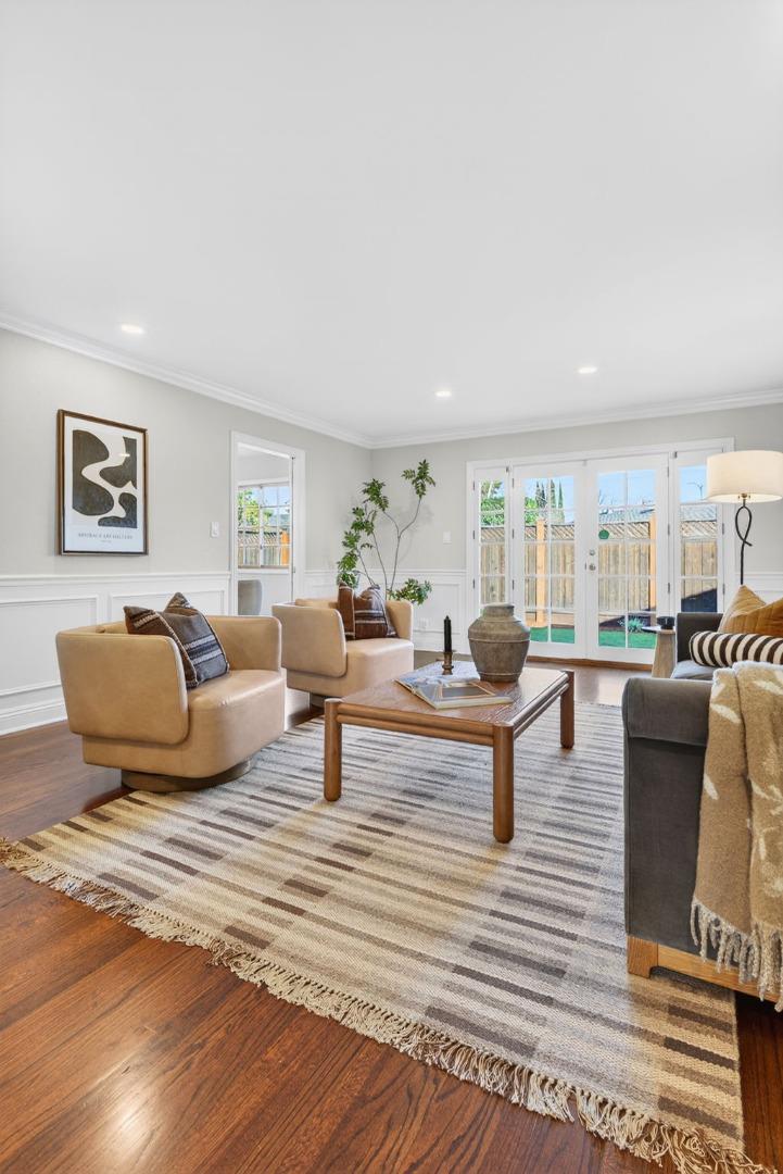 Detail Gallery Image 13 of 57 For 2864 Nicholas Dr, San Jose,  CA 95124 - 3 Beds | 2/1 Baths