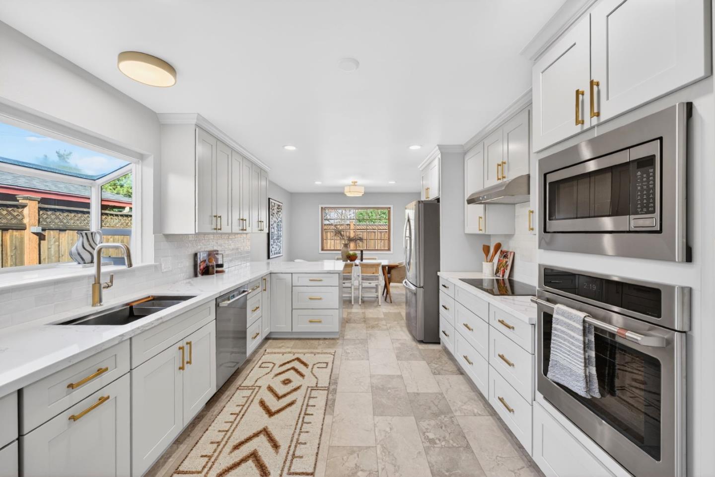 Detail Gallery Image 17 of 57 For 2864 Nicholas Dr, San Jose,  CA 95124 - 3 Beds | 2/1 Baths